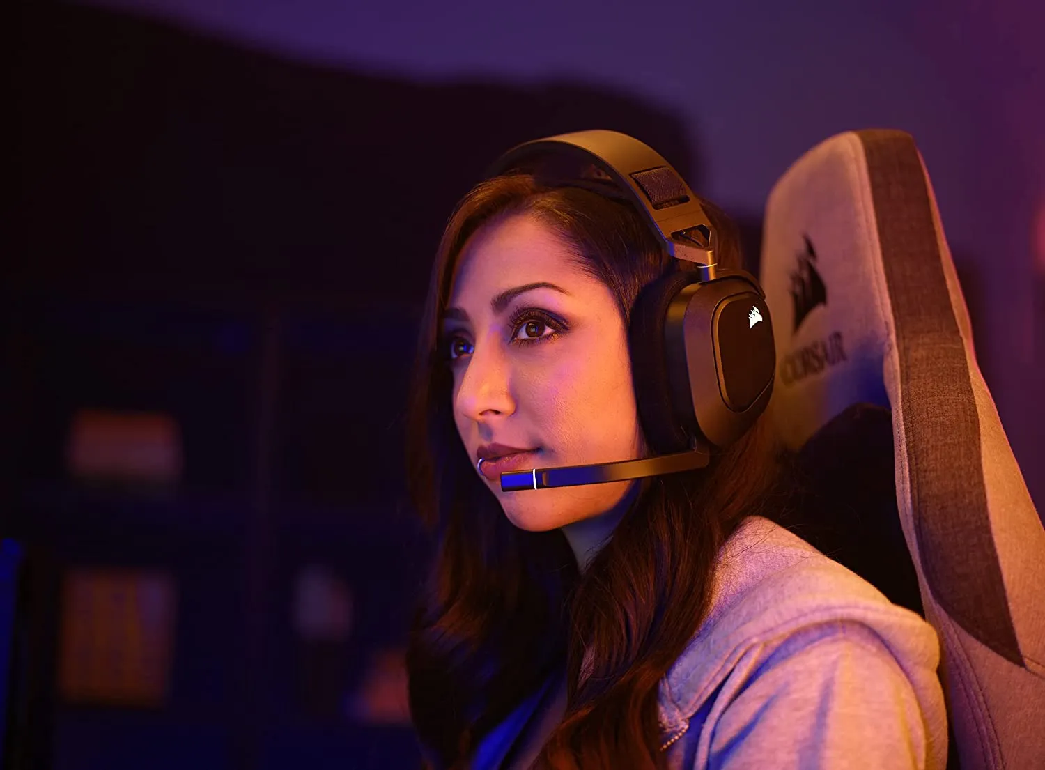 Corsair HS80 RGB Wireless Premium Gaming Headset with Spatial Audio - Works with Mac, PC, PS5, PS4 - Carbon