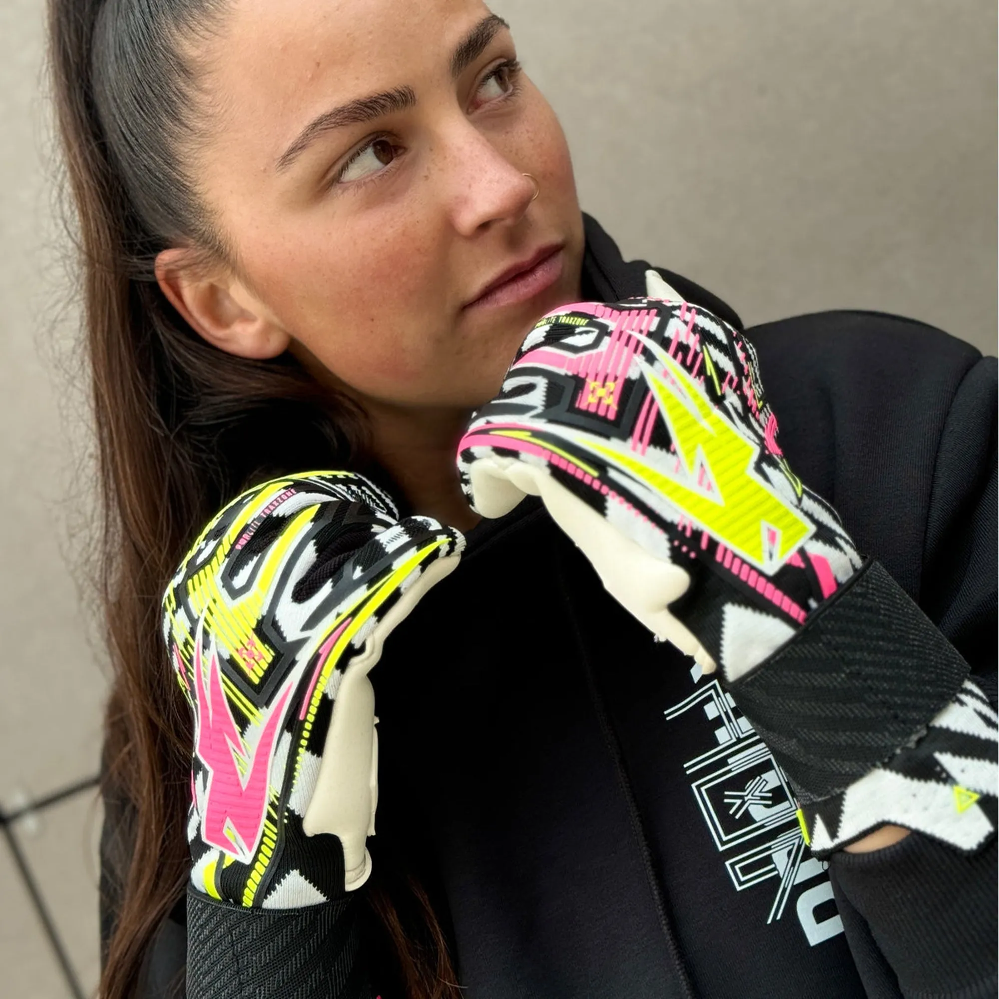 Zero Degrees Dazzle - Jnr Goalkeeping Gloves